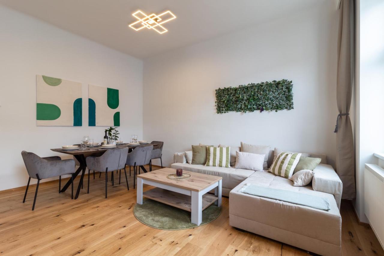 Cozy, Generous City Apartment - 10 Min To City-Centre - Contactless 24H Check-In Bécs Kültér fotó