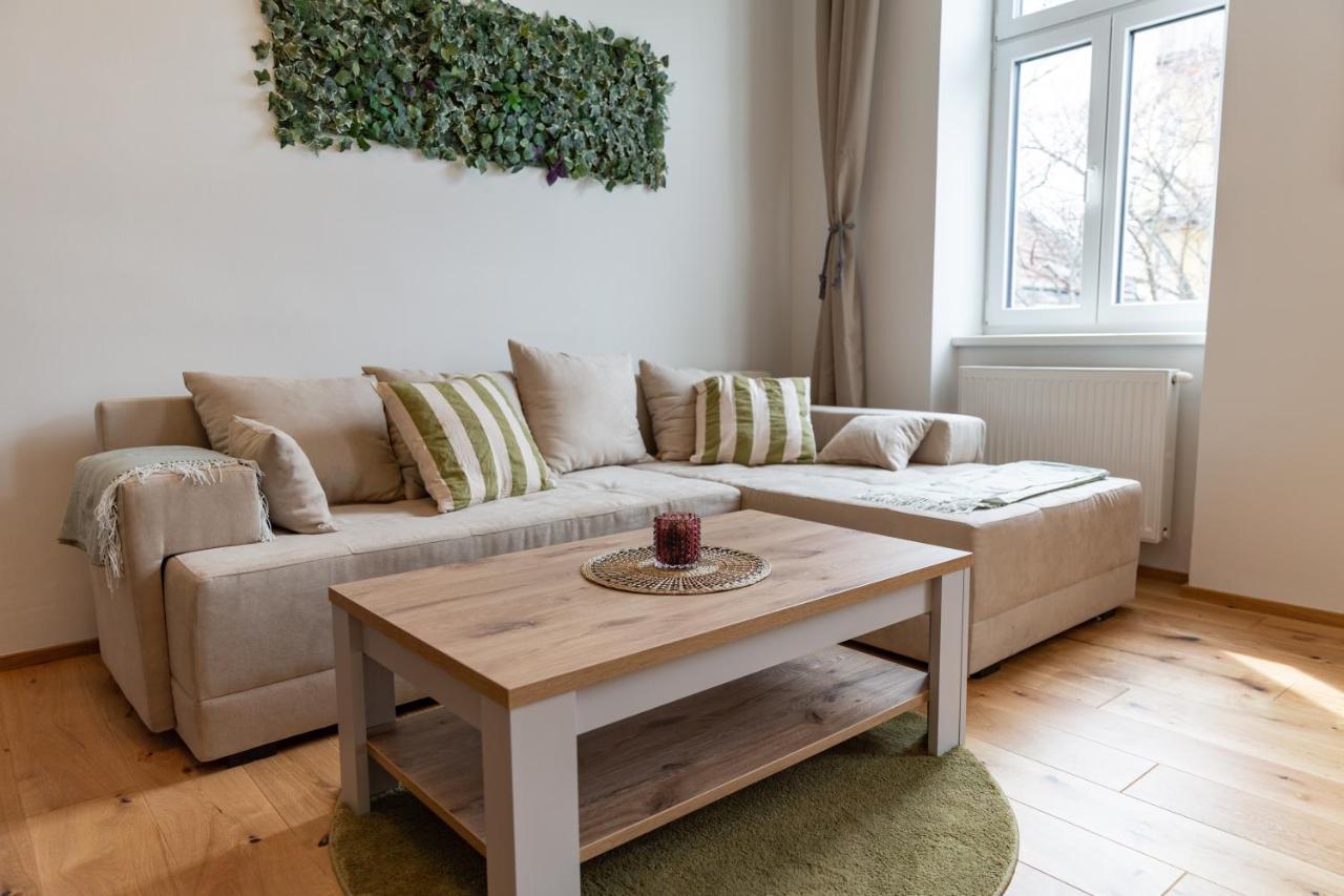 Cozy, Generous City Apartment - 10 Min To City-Centre - Contactless 24H Check-In Bécs Kültér fotó