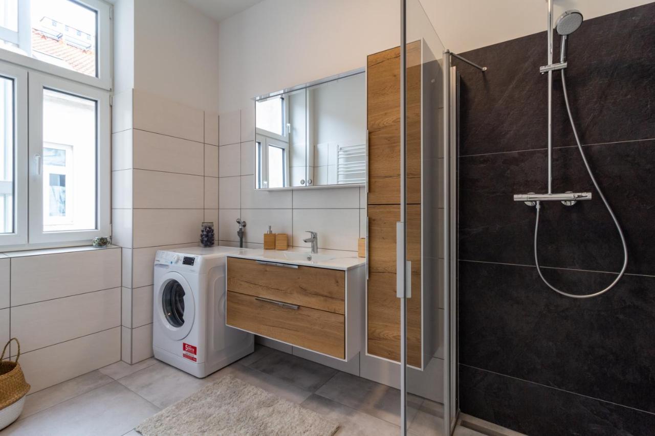 Cozy, Generous City Apartment - 10 Min To City-Centre - Contactless 24H Check-In Bécs Kültér fotó