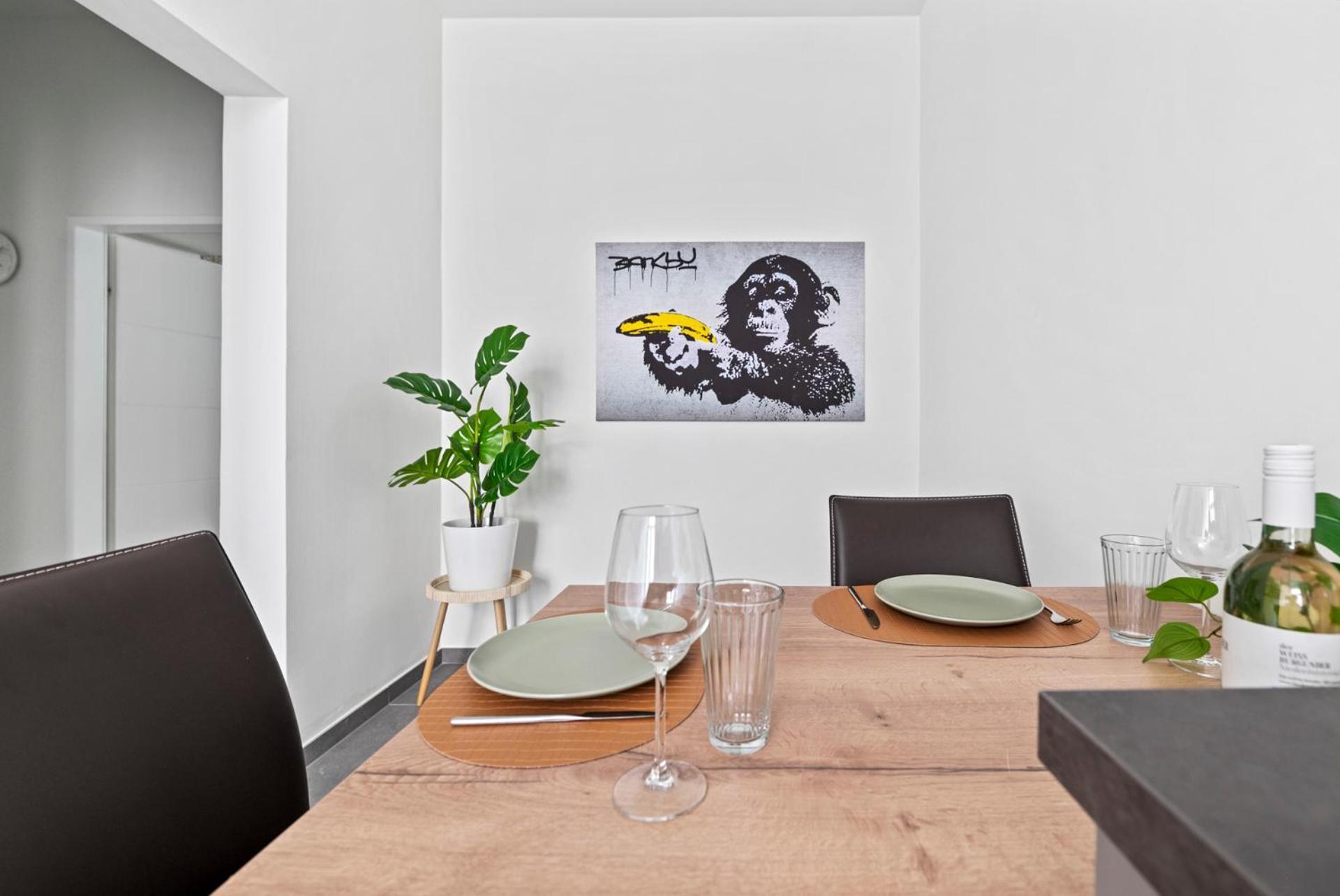 Cozy, Generous City Apartment - 10 Min To City-Centre - Contactless 24H Check-In Bécs Kültér fotó