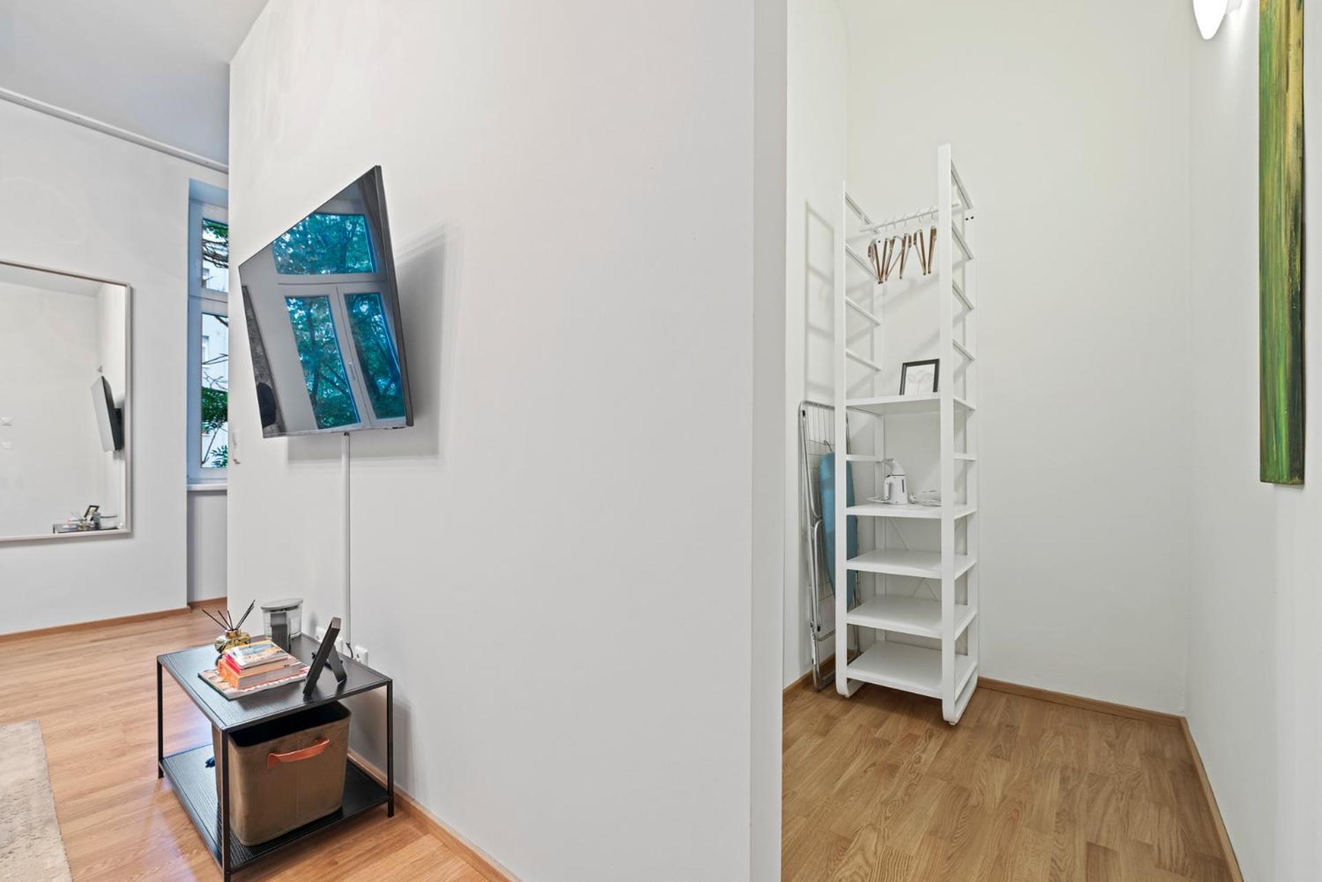 Cozy, Generous City Apartment - 10 Min To City-Centre - Contactless 24H Check-In Bécs Kültér fotó